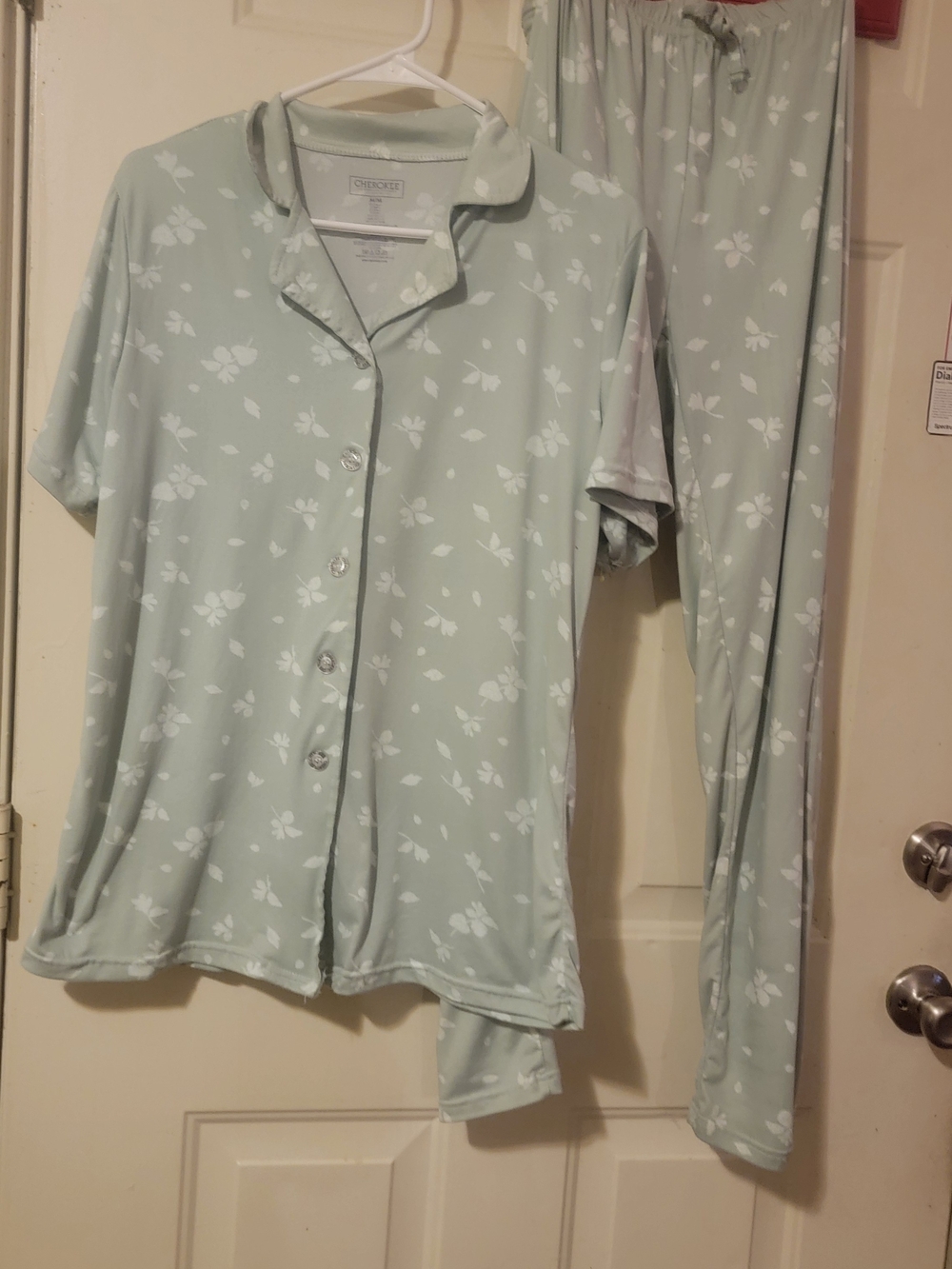 Cherokee Floral Pajama Set Green & White Medium